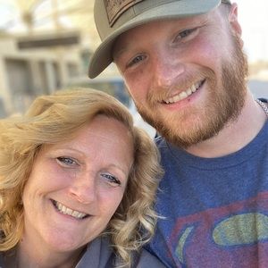 Meet your Posher, Dana